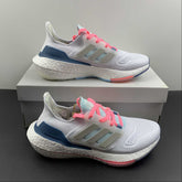 Tênis Ultra Boost 22