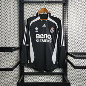 Camisa Real Madrid Retrô 06/07 Manga Longa - Masculina