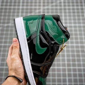 Tênis Nike Air Jordan 1