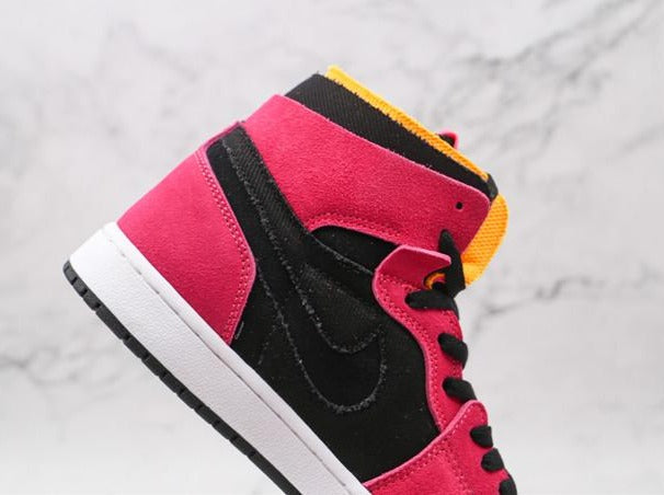 Tênis Nike Air Jordan 1