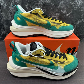 Tênis Nike LDWaffle