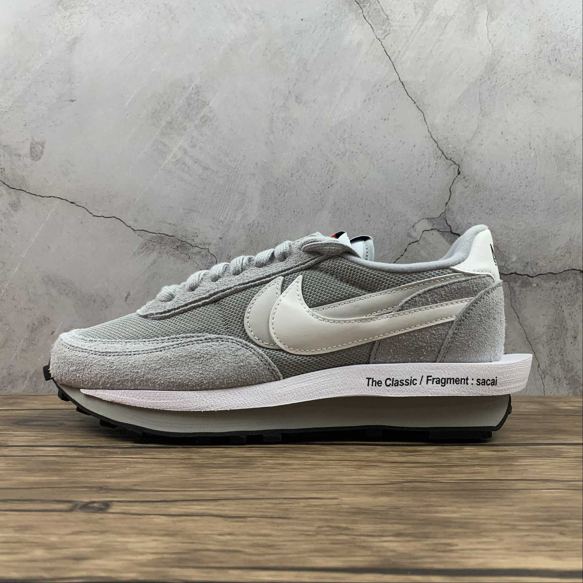 Tênis Nike LDWaffle